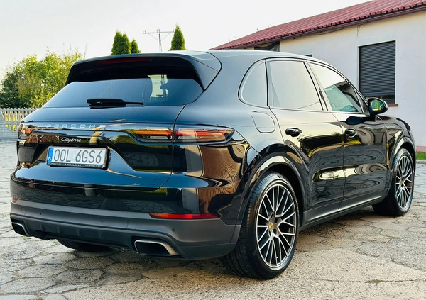 Porsche Cayenne cena 280000 przebieg: 140000, rok produkcji 2018 z Olesno małe 232